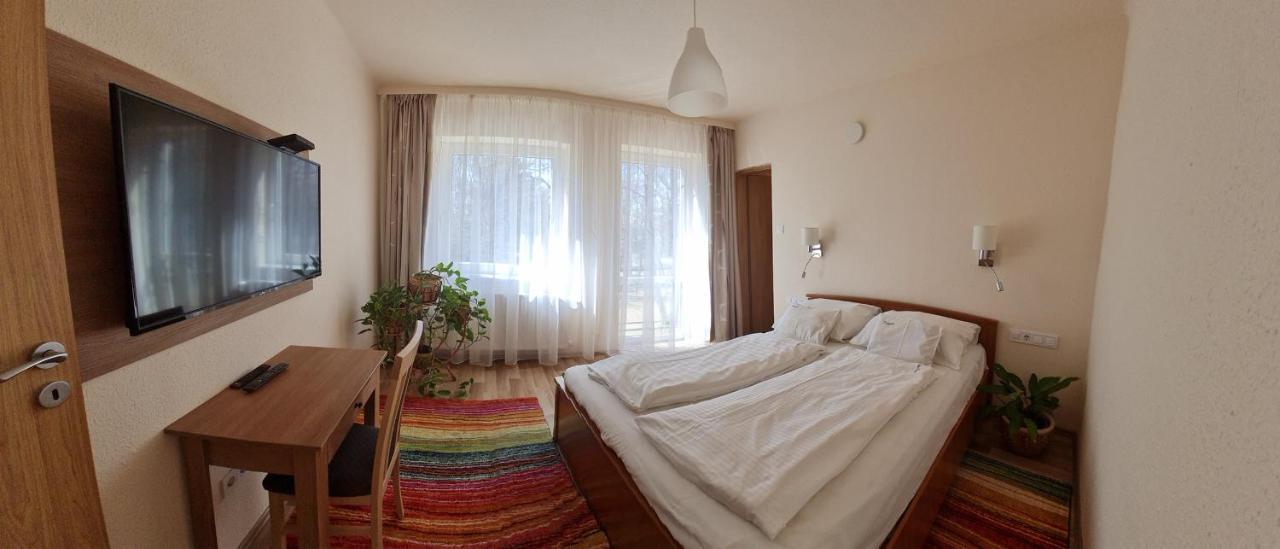 Platan Panzio Hotel Dobogoko Ngoại thất bức ảnh