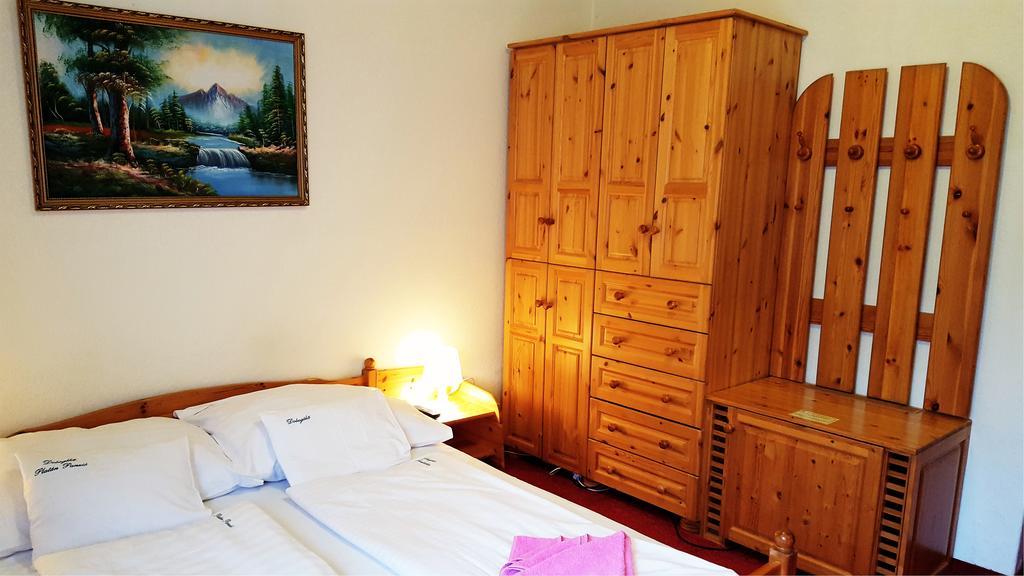 Platan Panzio Hotel Dobogoko Ngoại thất bức ảnh